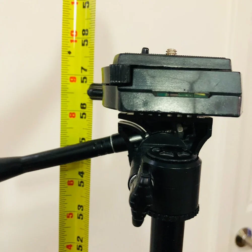 Vivitar Camera Tripod With Bag Adjustable Legs Shortest 20.5